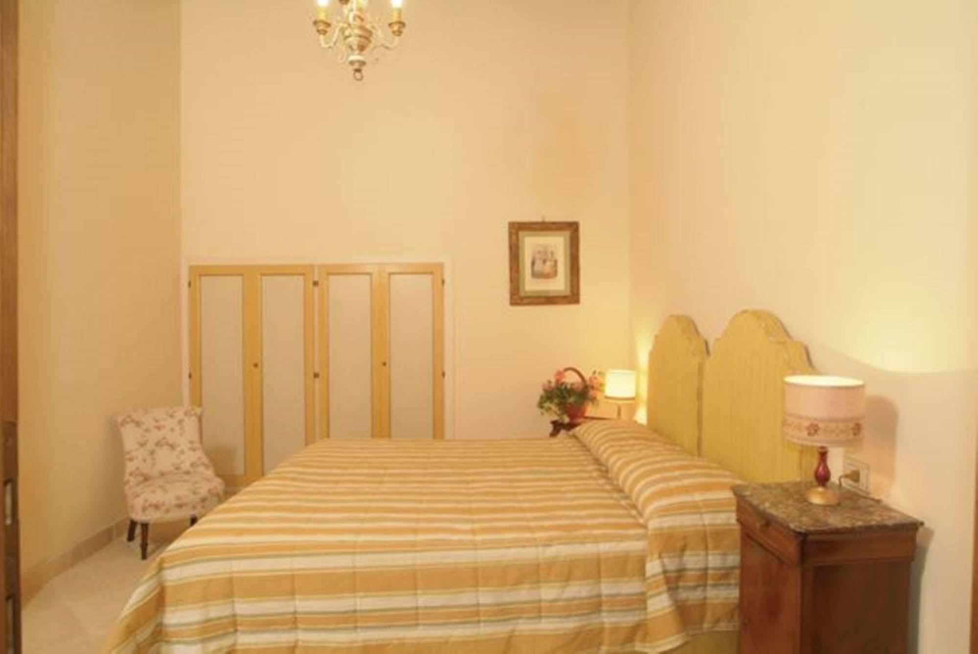 Agriturismo Tenuta Armaiolo Раполано-Терме Экстерьер фото