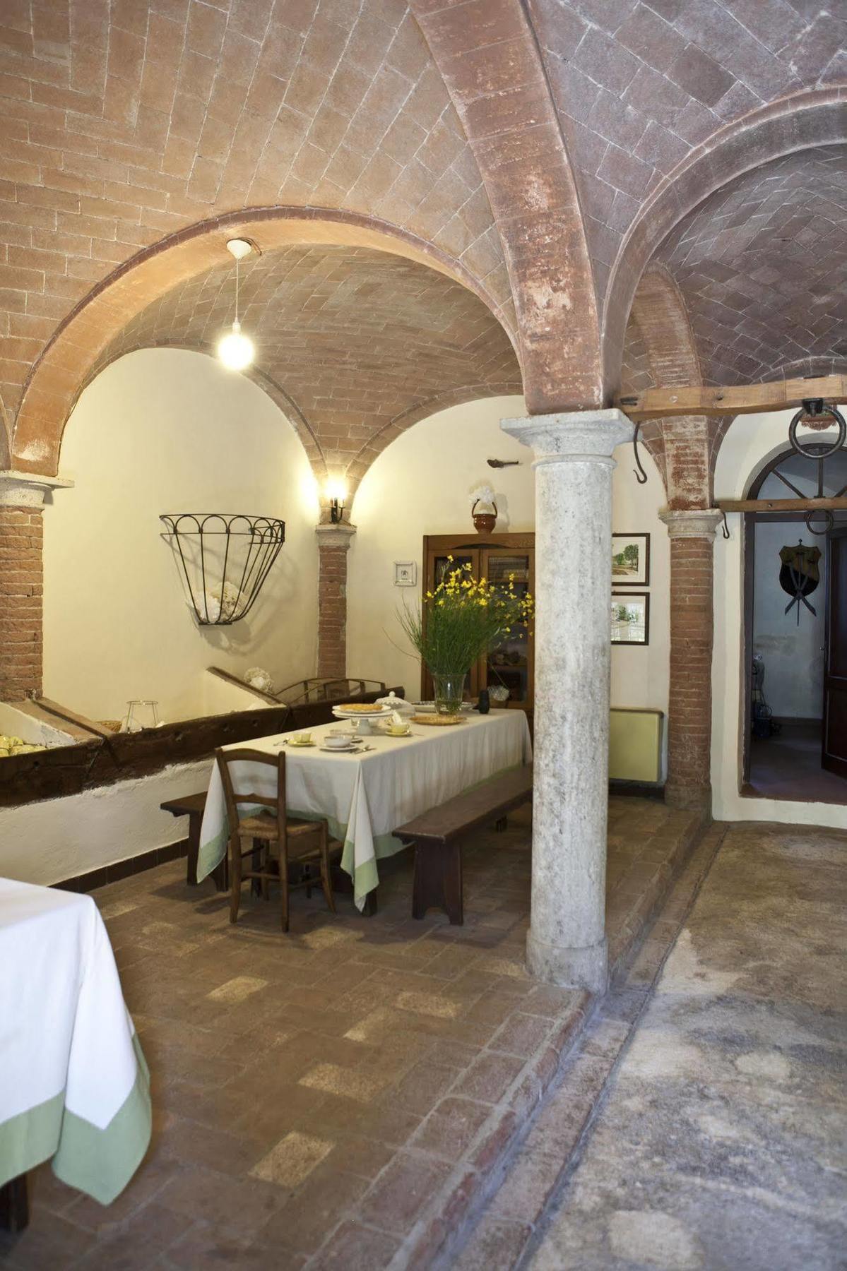 Agriturismo Tenuta Armaiolo Раполано-Терме Экстерьер фото