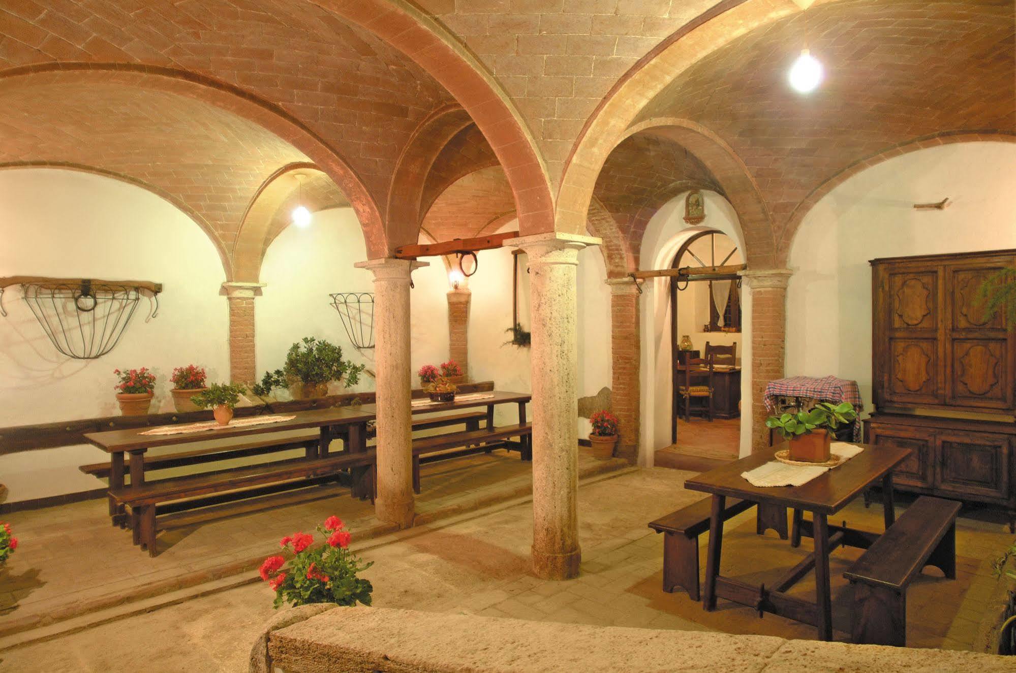 Agriturismo Tenuta Armaiolo Раполано-Терме Экстерьер фото